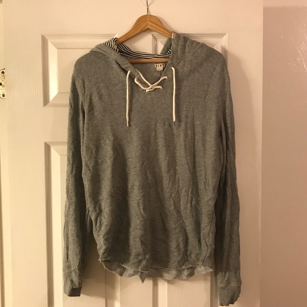 Roxy gray sweatshirt